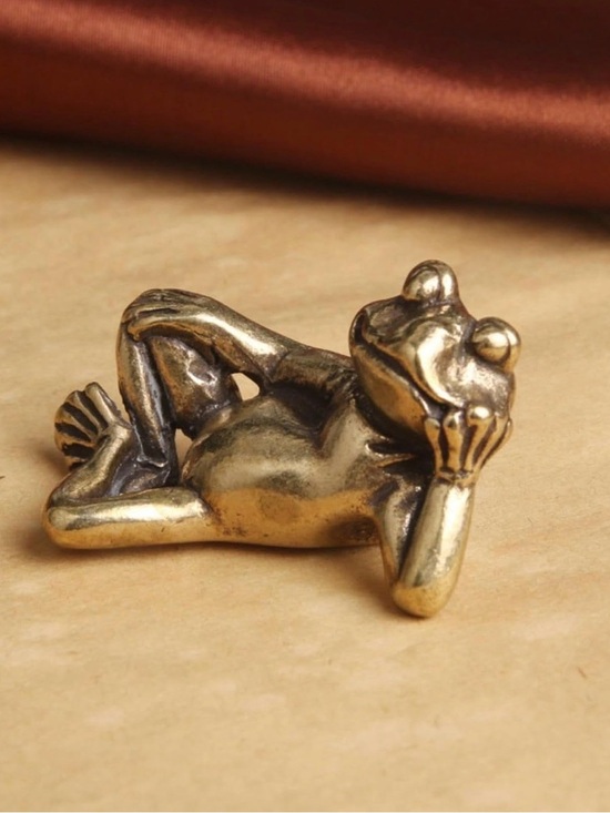 Other - Retro Brass Frog Figurine - Relaxed Reclining Pose